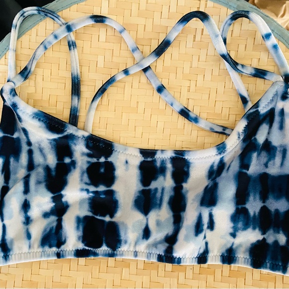 Pink Victoria's Secret Blue Tie Dye Velvet Double Strap Bikini Set Sz XS - Picture 1 of 9